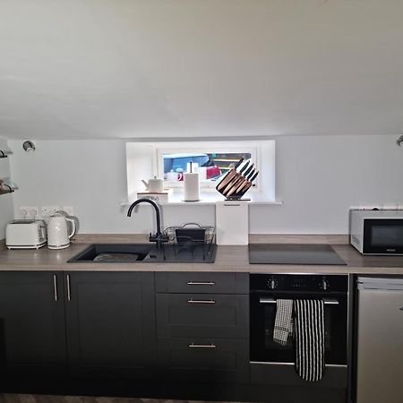Flamingos Nest Oxford Countryside Apartment Oxford - Bicester Village - Blenheim Palace - Wifi- Free Parking Buitenkant foto